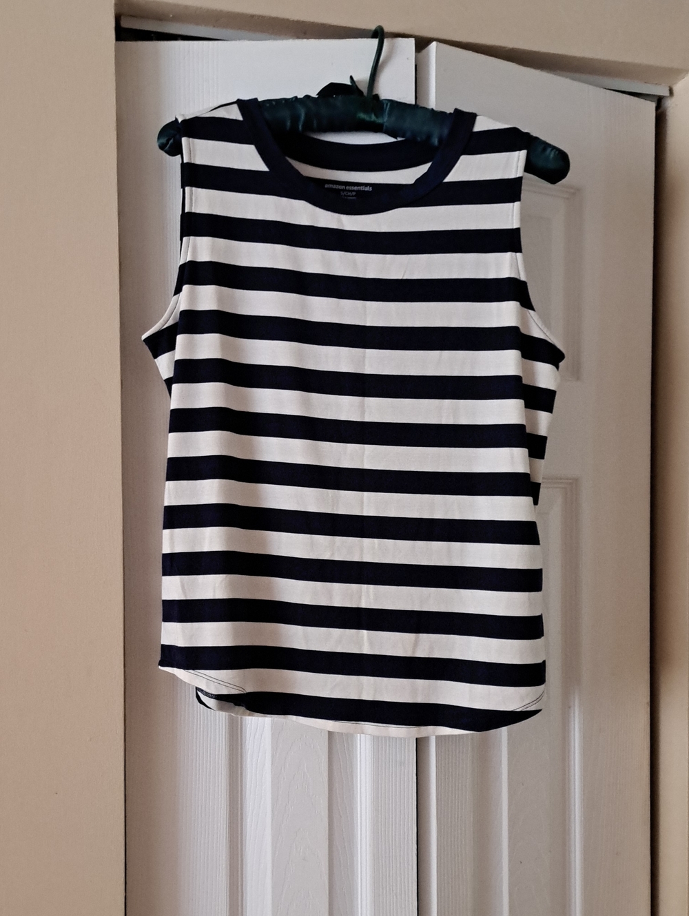 Amazon Essentials Navy and White Striped Tank Top LNWOT SzS